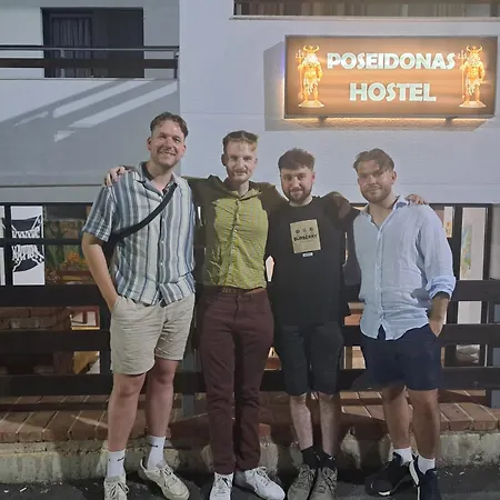 旅馆 Wallaby Sarandë
